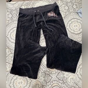 Chic Black Sweat pants with Embroidery